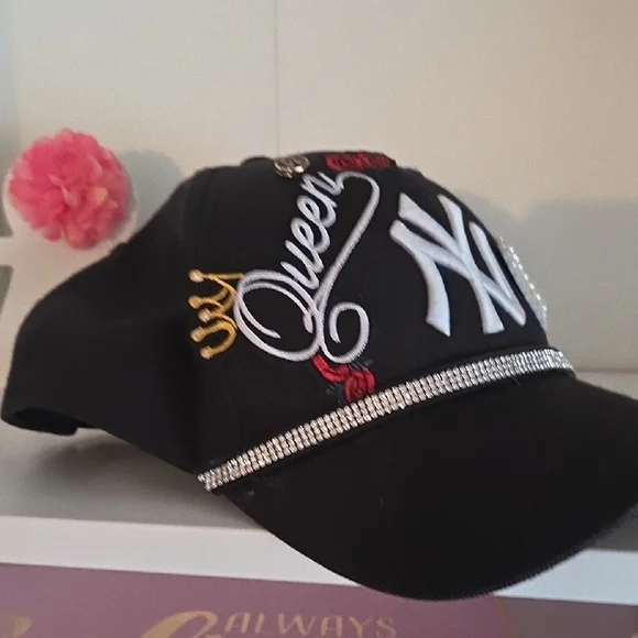 🎀Embellished Black Queens NY Pearl Heart Baseball Cap - Picture 4 of 5